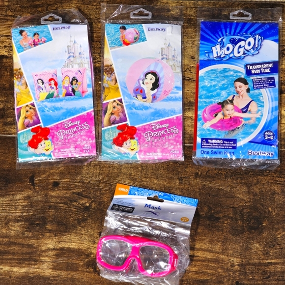 Disney princess summer swimming pool inflatable set of 4 - Picture 1 of 4